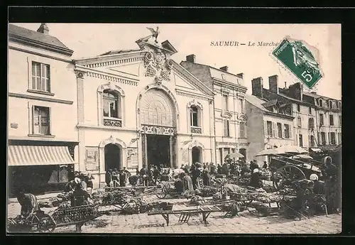 AK Saumur, Le Marché