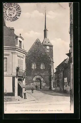 AK Le Lion-d`Angers, Entrée de l`Eglise