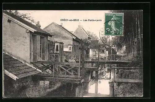 AK Crécy-en-Brie, Les Ponts-Levis