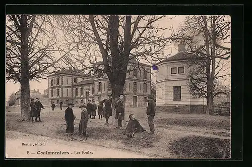 AK Coulommiers, Les Écoles