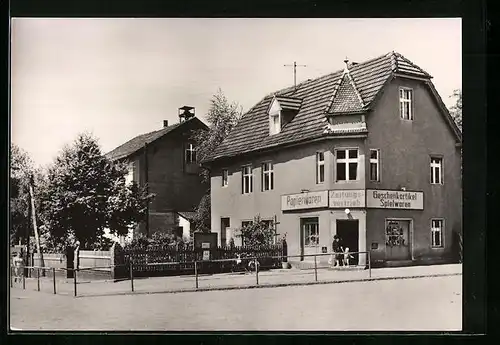 AK Wünsdorf /Mark, Bahnhof mit Papierwarengeschäft