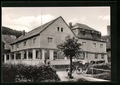 AK Döschnitz /Kr. Rudolstadt, Gasthaus Weisse Sorbitz mit Kutschwagen