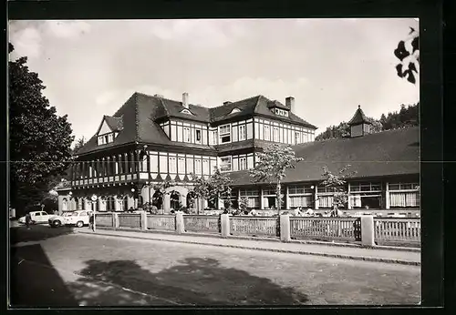 AK Sitzendorf /Th., HO-Hotel Zur Linde - Gebäude von der Strasse aus