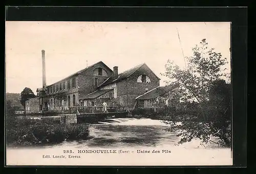 AK Hondouville, Usine des Plis
