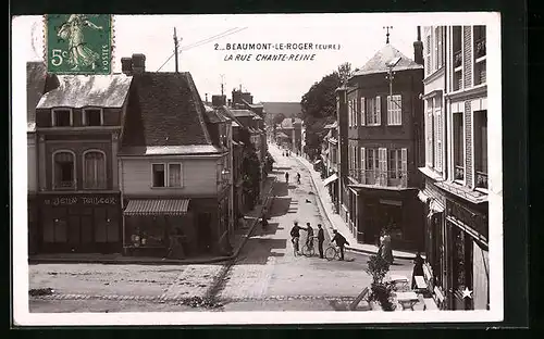 AK Baumont-le-Roger, La Rue Chante-Reine