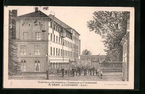 AK Louviers, Sortie des Ouvriers de la Fabrique de Courroies, A. Védy