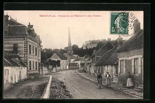 AK Dangu, Perspective sur l'Eglise et le vieux Chateau