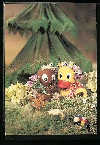 AK Pittiplatsch und Schnatterinchen in versöhnter Pose