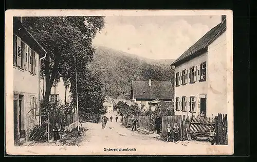AK Unterreichenbach, Strassenpartie mit Wohnhäusern