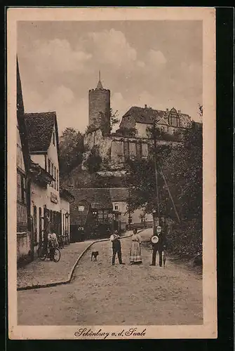 AK Schönburg /Saale, Ortspartie mit Blick zur Burg