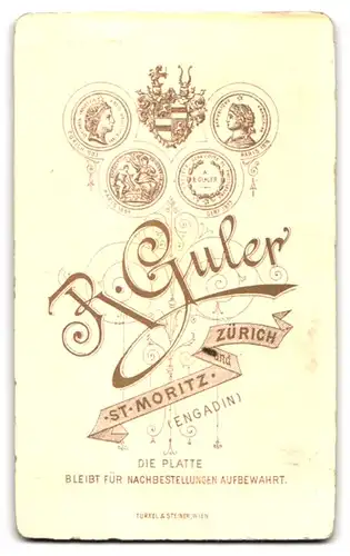 Fotografie R. Guler, Zürich, Süsses kleines Mädchen im Kleid