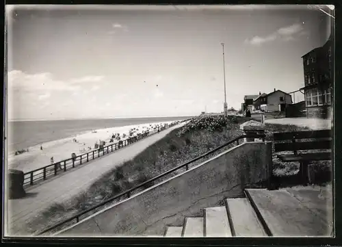 Fotografie unbekannter Fotograf, Ansicht Wittdün / Amrum, Wandelbahn mit Badestrand