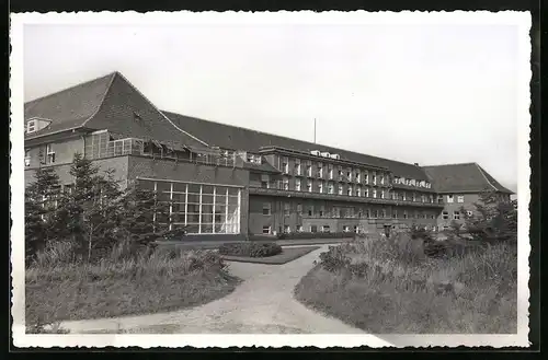 Fotografie E. Rubin, Ansicht Utersum / Föhr, Weg am Sanatorium