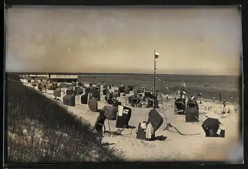 Fotografie unbekannter Fotograf, Ansicht Prerow / Darss, Blick über den Strand