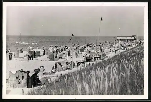 Fotografie unbekannter Fotograf, Ansicht Prerow / Darss, Strandbad an einem Sommertag