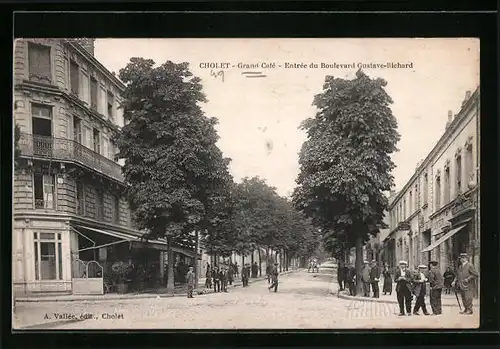 AK Cholet, Grande Café, Entrée du Boulevard Gustave-Richard