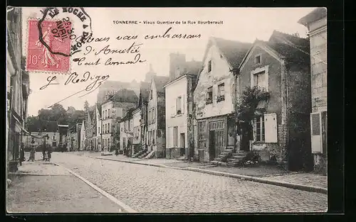 AK Tonnerre, Vieux Quartier de la Rue Bourberault