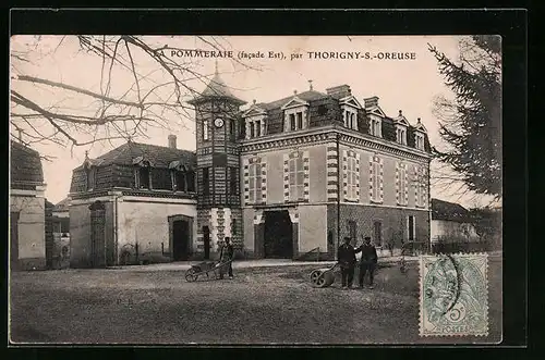 AK La Pommeraie, Facade Est par Thorigny-S.-Oreuse