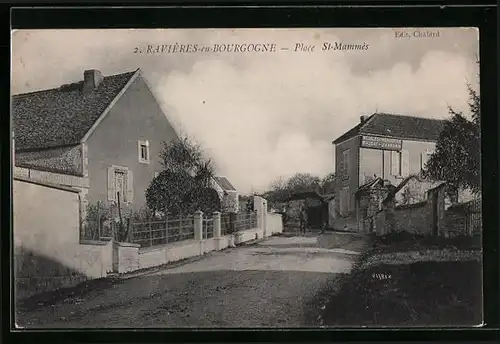 AK Ravières-en-Bourgogne, Place St-Mammès