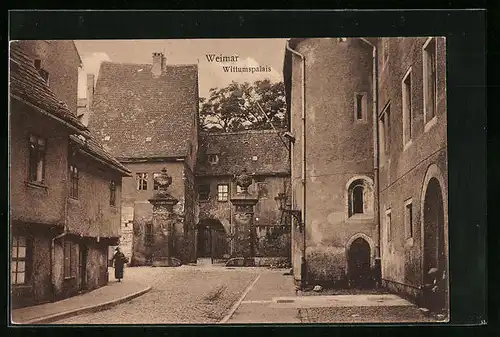 AK Weimar, Wittumspalais mit Strassenpartie