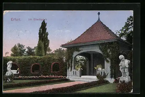 AK Erfurt, Pavillon und Anlagen mit Stelen im Stadtpark