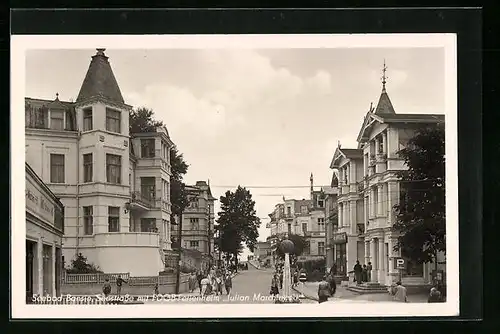 AK Bansin, Seestrasse mit FDGB-Ferienheim Julian Marchlewski