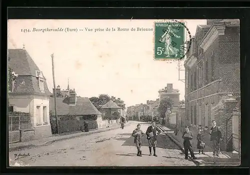 AK Bourgtheroulde, Vue prise de la Route de Brionne