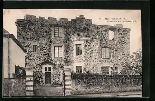 AK Montrevault, Chateau du XIe siecle (restauré)