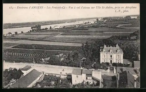 AK Les Ponts-de Cé, Vue a vol d`oiseau sur l`Ile St-Aubin, prise en Aeroplane