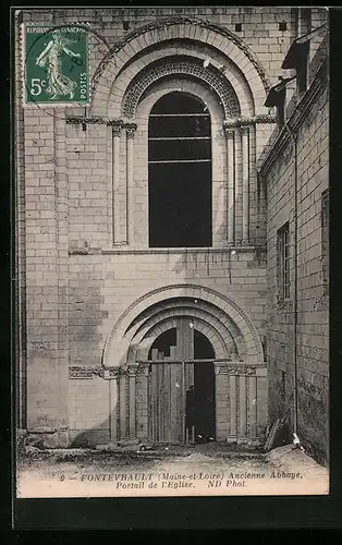 AK Fontevrault, Ancienne Abbaye, Portail de l`Eglise