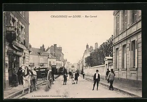 AK Chalonnes-sur-Loire, Rue Carnot