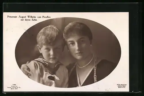 AK Prinzessin August Wilhelm von Preussen mit ihrem Sohn