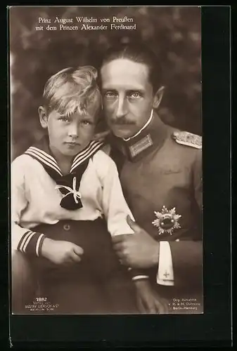 AK Prinz August Wilhelm von Preussen mit dem Prinzen Alexander Ferdinand