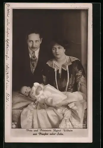 AK Prinz und Prinzessin August Wilhelm von Preussen nebst Sohn