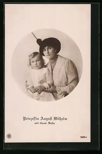 AK Prinzessin August Wilhelm von Preussen mit ihrem Sohne