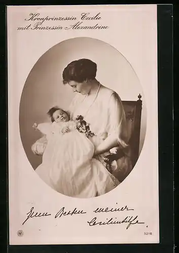 AK Kronprinzessin Cecilie mit Prinzessin Alexandrine als Täufling