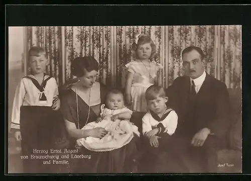 AK Herzog Ernst August von Braunschweig und Lüneburg und Familie