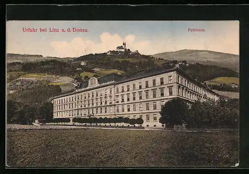 AK Linz a. D., Petrinum, Aussenansicht