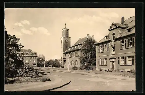 AK Leuna, Strasse der DSF mit Kirche