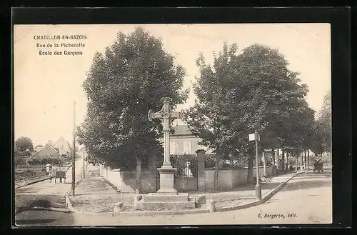 AK Chatillon-en-Bazois, Rue de la Picherotte, Ecole Garcons