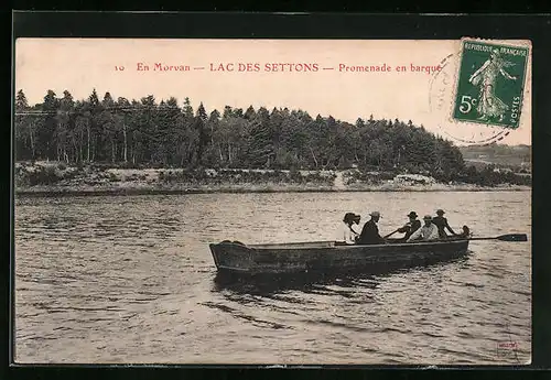 AK Les Settons, Lac des Settons, Promenade en barque