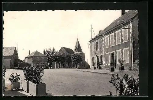 AK Saint-Martin-du-Puy, la Place et l'Église