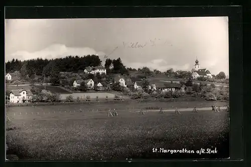 AK St. Margarethen a. d. Raab, Totale von der Feldwiese gesehen