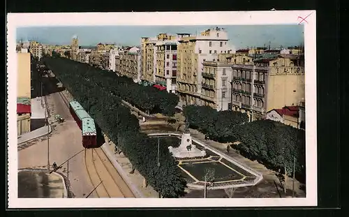 AK Tunis, Perspective sur l`aenue Jules-Ferry, Strassenbahn unterwegs