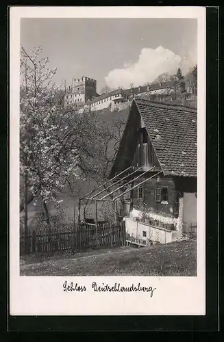 AK Deutschlandsberg, Blick vom Bauernhaus zum Schloss