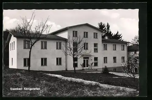 AK Königstetten, am Eisenbad-Kurhaus