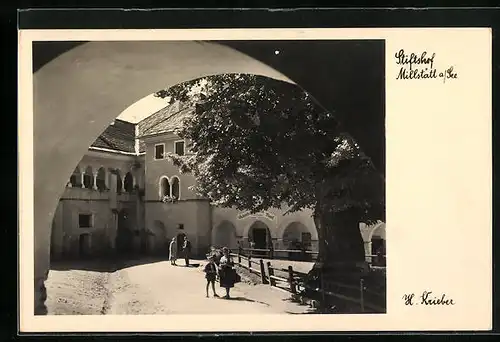 AK Millstatt am See, Stiftshof