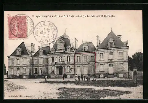 AK Rochefort-sur-Loire, La Mairie et la Poste