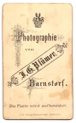 Fotografie J. G. Plümer, Barnstorf, Portrait junger Herr im Sonntagsanzug