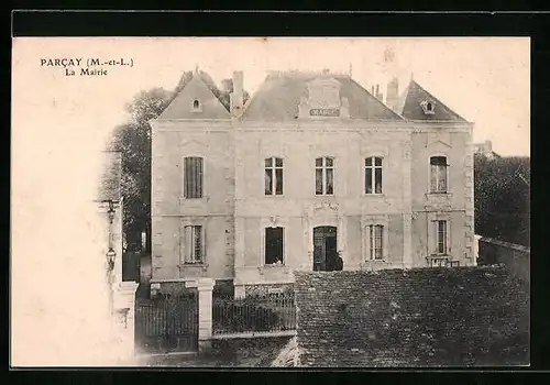 AK Parcay, Le Mairie